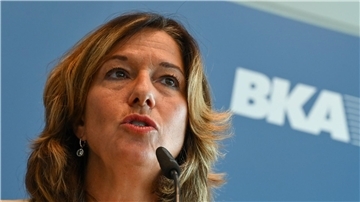 BKA-Vizepräsidentin Martina Link stellte im Bundeskriminalamt das „Bundeslagebild Cybercrime 2022“ vor.