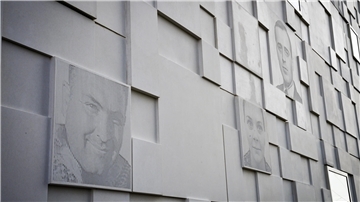Die Fassade des Auswandererhauses