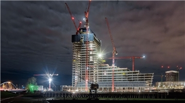 Blick auf die Elbtower-Baustelle in Hamburg. Der Wolkenkratzer soll das dritthöchste Hochhaus Deutschlands werden.