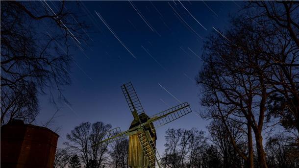 Blick in die Sterne - Sonne, Mond und Planeten im Jahr 2023 Blick in den Sternenhimmel: Das kommende Jahr hat zahlreiche Highlights am Nachthimmel zu bieten.