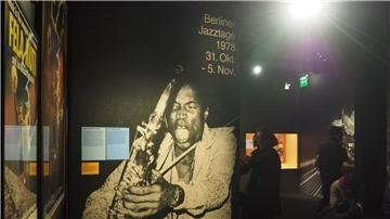 Blick in die Ausstellung „Fela Anikulapo-Kuti. Rebellion Afrobeat“ in Paris.