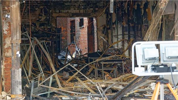 Weitere Festnahme nach Explosion in Eschweiler Blick in ein Wohnhaus: In der Innenstadt von Eschweiler sah es vergangene Woche so aus, als sei eine Bombe eingeschlagen.