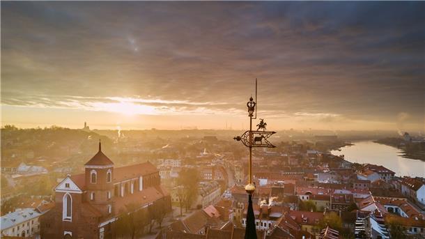 Blick über die Dächer von Kaunas, der zweitgrößten Stadt Litauens.