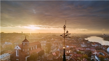 Blick über die Dächer von Kaunas, der zweitgrößten Stadt Litauens.