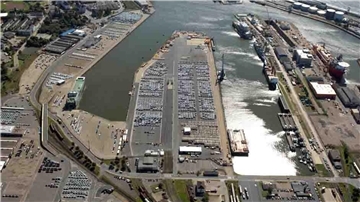 Luftbild vom Hafen