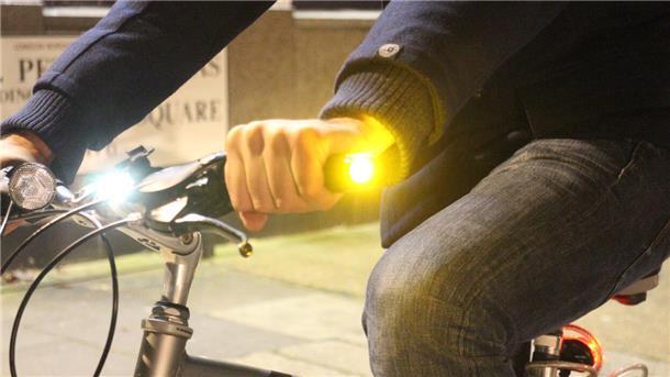 Blinker am Fahrrad sollen zeigen, wo es langgeht. Die Bremerhavener haben ihre eigene Meinung, wenn es um entsprechende Pläne der Bundesregierung geht.