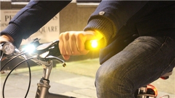 Blinker am Fahrrad sollen zeigen, wo es langgeht. Die Bremerhavener haben ihre eigene Meinung, wenn es um entsprechende Pläne der Bundesregierung geht.