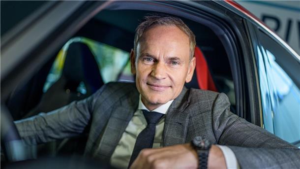 VW-Chef Blume: Verbrenner-Aus 2035 ist „unrealistisch“ Blume: „Wir sehen als Zukunftstechnologie ganz klar die Elektromobilität“.