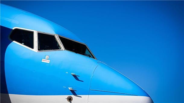 US-Regierung: Boeing verstieß gegen Auflagen Boeing habe ein Programm nicht umgesetzt, das Verstöße gegen US-Betrugsgesetze verhindern sollte, hieß es in Gerichtsunterlagen der US-Regierung.