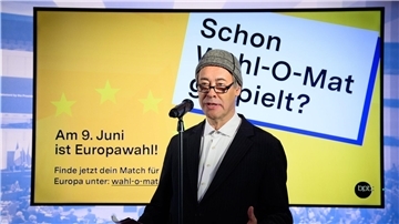 bpb-Präsident Thomas Krüger in Berlin beim Start des Wahl-O-Mat zur Wahl des Europäischen Parlaments 2024.