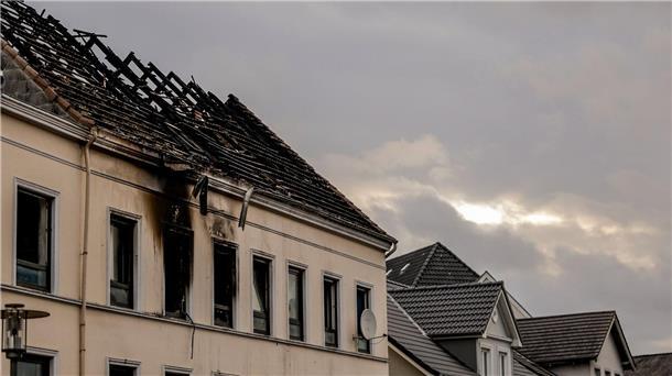 Brandschäden an einem Mehrfamilienhaus in der Flensburger Neustadt.