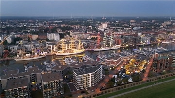 Luftaufnahme der Sail 2025 in Bremerhaven