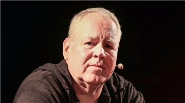 Bret Easton Ellis: „Die Buchkultur ist nicht mehr im Zentrum des öffentlichen Lebens.“