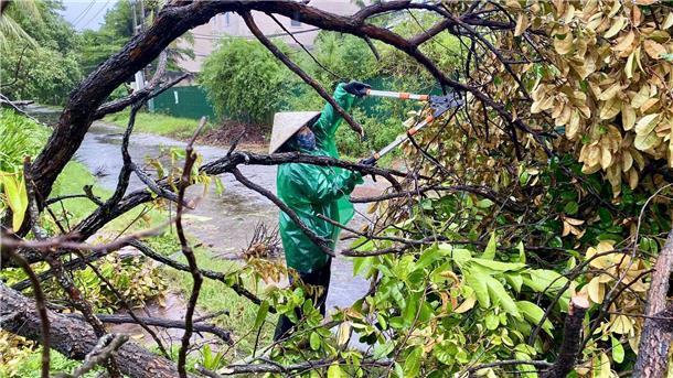 „Bualoi“ richtete auch in Vietnam schwere Schäden an.