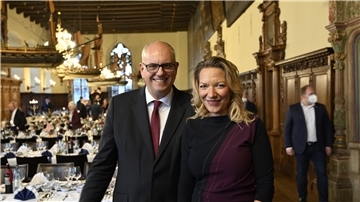 Bürgermeister Andreas Bovenschulte und Direktorin des Alfred-Wegener-Instituts Antje Boetius.