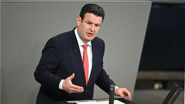 Bundesarbeitsminister Hubertus Heil will die gesetzliche Rente „langfristig stabilisieren“.