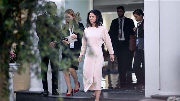 Krieg gegen die Ukraine: So ist die Lage Bundesaußenministerin Annalena Baerbock beim Treffen der G7-Außenminister auf Capri.