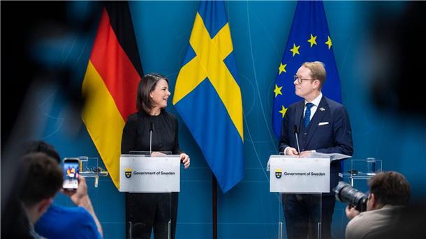 Bundesaußenministerin Annalena Baerbock und ihr schwedischer Amtskollege Tobias Billström in Stockholm.
