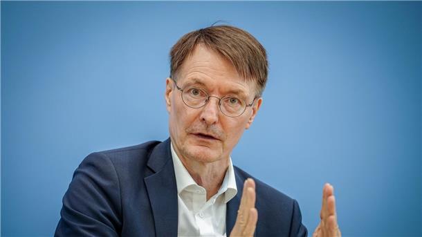 Praxen geschlossen: Ärzte-Protest gegen Gesundheitspolitik Bundesgesundheitsminister Karl Lauterbach äußert sich zum geplanten Ärztestreik.