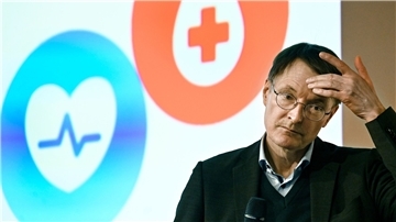 Bundesgesundheitsminister Karl Lauterbach kann sein Haus abends nicht ohne Personenschutz verlassen.