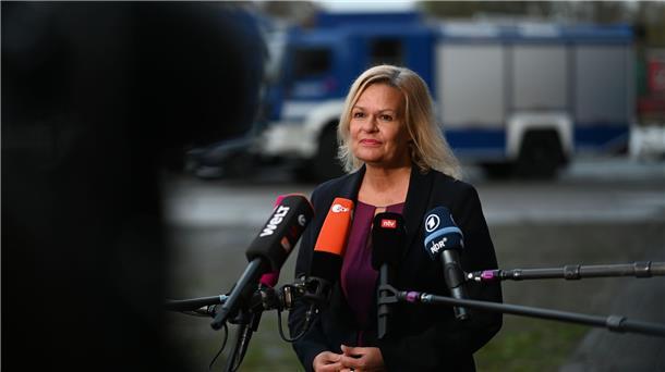 Vereinfachte Einbürgerungsregeln „so gut wie fertig“ Bundesinnenministerin Nancy Faeser bei einem Termin in Emden.