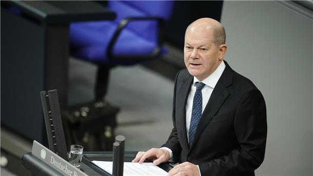 Scholz: Putin hat sich fundamental verrechnet Bundeskanzler Olaf Scholz hält im Bundestag eine Regierungserklärung ab.