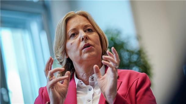 Ungleich verteilt: Bas für gemeinsamen Kraftakt bei Bildung Bundestagspräsidentin Bärbel Bas (SPD) fordert mehr Bildungschancen.