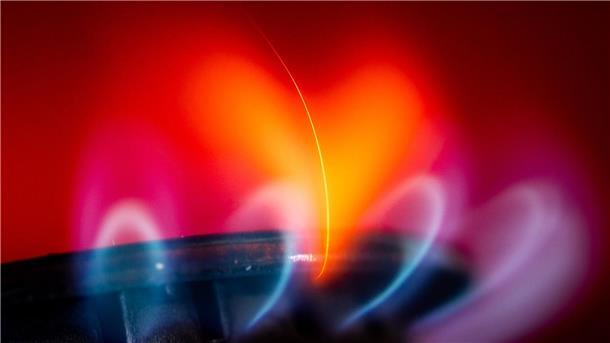 Analyse: Höhere Kosten bei Ende von Energiepreisbremsen Bundeswirtschaftsminister Robert Habeck (Grüne) hatte sich Ende Juli für eine Verlängerung der Strom- und Gaspreisbremsen bis Ostern 2024 ausgesprochen. Nach jetzigem Stand laufen die Energiepreisbremsen zum Jahresende aus.