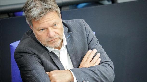 Ampel-Koalition ringt ums Heizungsgesetz Bundeswirtschaftsminister Robert Habeck hat zuletzt einen umfangreichen Fragenkatalog der FDP beantwortet.