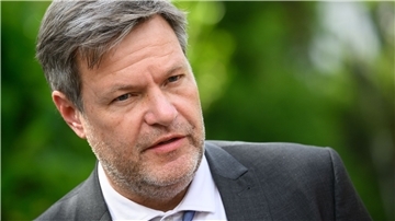 Bundeswirtschaftsminister Robert Habeck und seine EU-Kollegen wollen heute den Gaspreisdeckel beschließen.