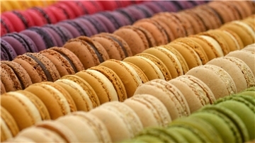 Bunt, bunter, Macarons: Blick auf eine Auswahl des Trend-Gebäcks in Brüssel. (Archivbild von 2014)