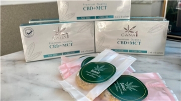 Cannabis-Cookies und medizinisches Cannabis, aufgenommen im Geschäft „Cannabis Kingdom“ in Bangkoks Stadtteil Silom.