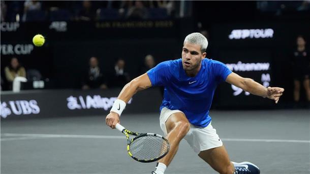 Nach Pleiten von Zverev und Alcaraz: Europa braucht Wunder Carlos Alcaraz war gegen den US-Amerikaner Taylor Fritz chancenlos.