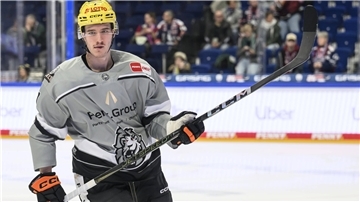 Cedric Schiemenz wechselt von den Löwen Frankfurt zu den Fischtown Pinguins.