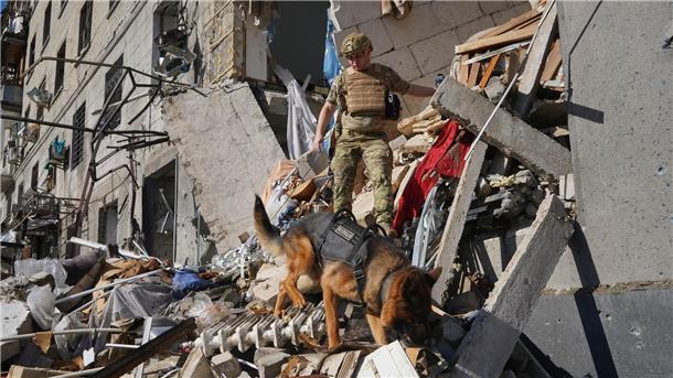 Krieg gegen die Ukraine: So ist die Lage Charkiw, das unweit der russischen Grenze liegt, ist seit Monaten Ziel massiver russischer Angriffe.