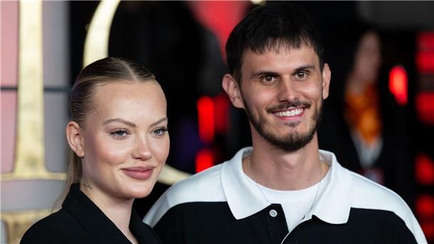 Cheyenne Ochsenknecht wird wieder Mama Cheyenne Ochsenknecht und Nino Sifkovits erwarten das zweite Kind.