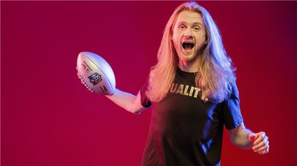 Christoph „Icke“ Dommisch ist eines der Gesichter der TV-Übertragungen aus der NFL in Deutschland auf ProSieben.