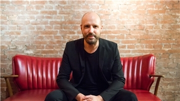 Christopher von Deylen, Gründer der Band Schiller.