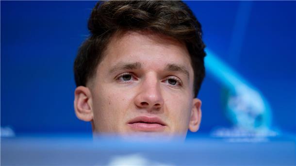 Brügges Trainer zu Kane: „Auch ein Mensch mit zwei Beinen“ Christos Tzolis freut sich riesig auf das Spiel gegen die Bayern in München.