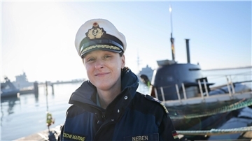 Claudia Neben ist Kommandantin eines U-Boots.