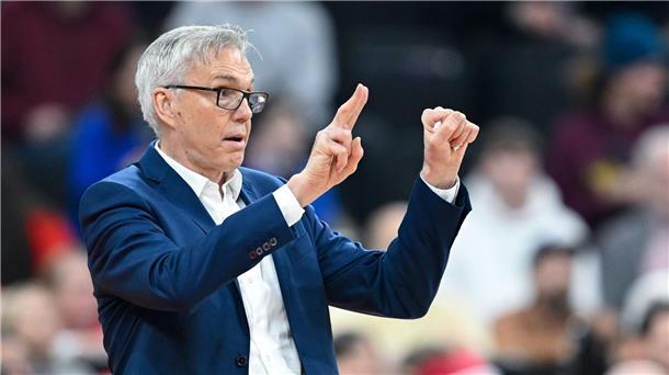 Bayern vor Pokal-Turnier zurück in der Erfolgsspur Coach Gordon Herbert sieht eine starke zweite Hälfte seiner Mannschaft.