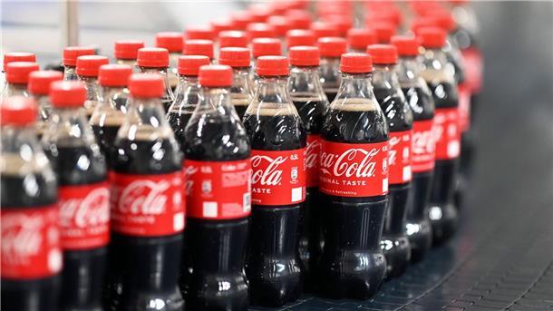 Coca-Cola schließt fünf Standorte in Deutschland Coca-Cola schließt in Deutschland fünf Standorte.