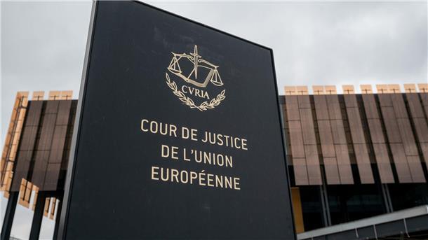 EuGH: Verwaltung kann Mitarbeiterinnen Kopftuch verbieten „Cour de Justice de l’Union Europeene“: Das Europäische Gerichtshofs (EuGH) in Luxemburg.