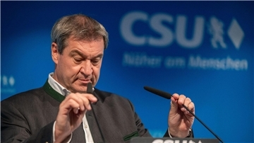 CSU-Chef Markus Söder nimmt nach der CSU-Vorstandssitzung an einer Pressekonferenz teil.