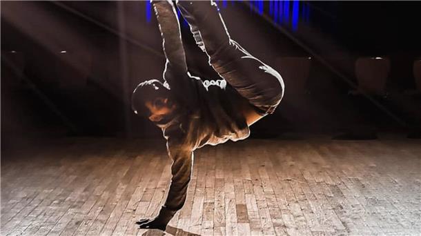 Daniel „Ditto“ Winterstein in Aktion: Der Breakdance-Lehrer und Choreograf tanzt seit dem zehnten Lebensjahr.