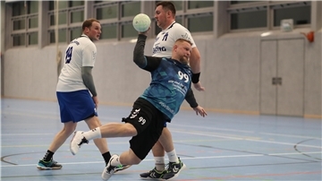 In der Handball-Regionsliga spielt die HSG Unterweser gegen den VfL Bad Zwischenahn.