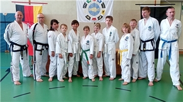 Teilnehmer der Gürtelprüfungen im Taekwon-Do