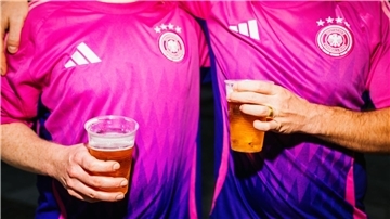 Das Auswärtstrikot der DFB-Elf war während der EM ein Kassenschlager. (Symbolbild)