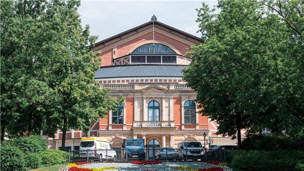 Bayreuther Festspiele enden mit „Tannhäuser“ Das Bayreuther Festspielhaus.