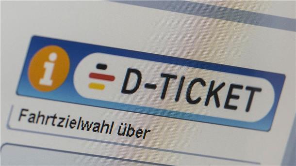 Hohe Nachfrage zum Verkaufsstart des 49-Euro-Tickets Das bundesweit gültige „D-Ticket“ für den öffentlichen Nahverkehr kann erst ab Mai genutzt werden - verkauft wird es seit heute.